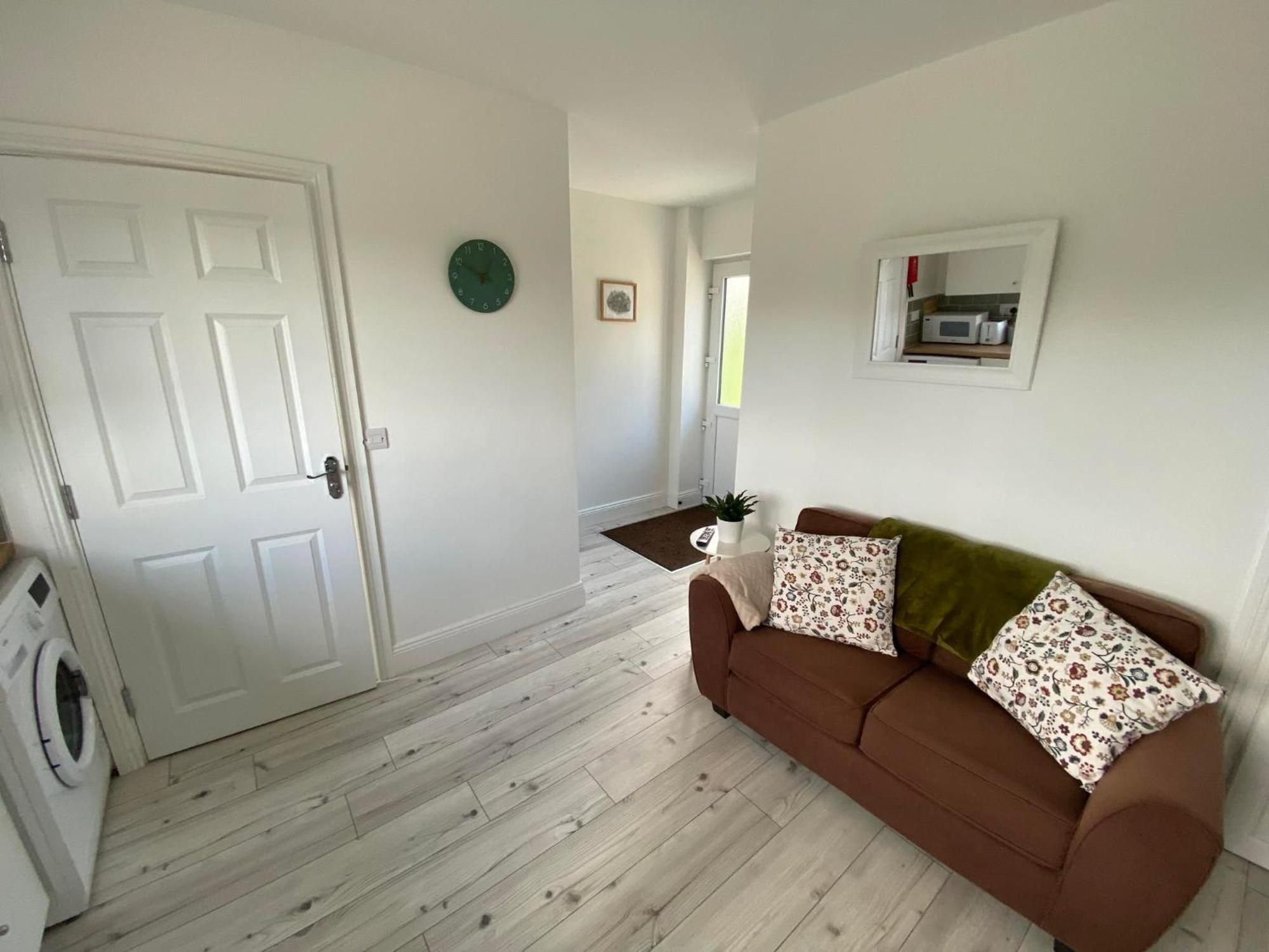 Hillview Apartment Bandon Bagian luar foto